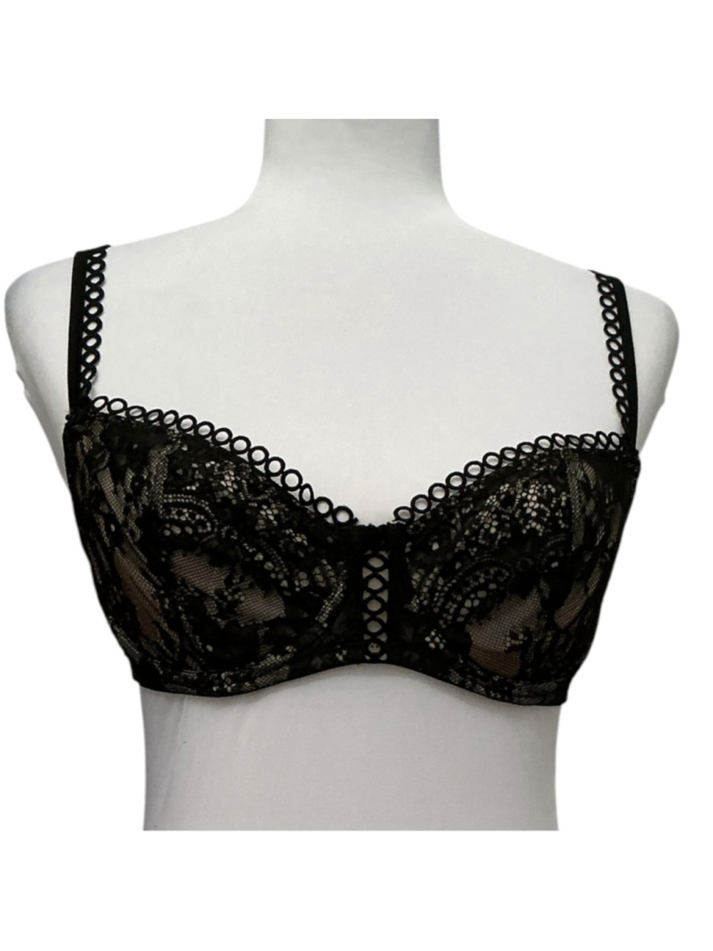 Victoria’s Secret Black Lace Underwire Push-Up Bra Without Padding 32DD Sheer Un - Picture 2 of 6